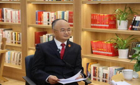 全国人大代表游劝荣：以高水平知识产权司法体系助力高质量发展